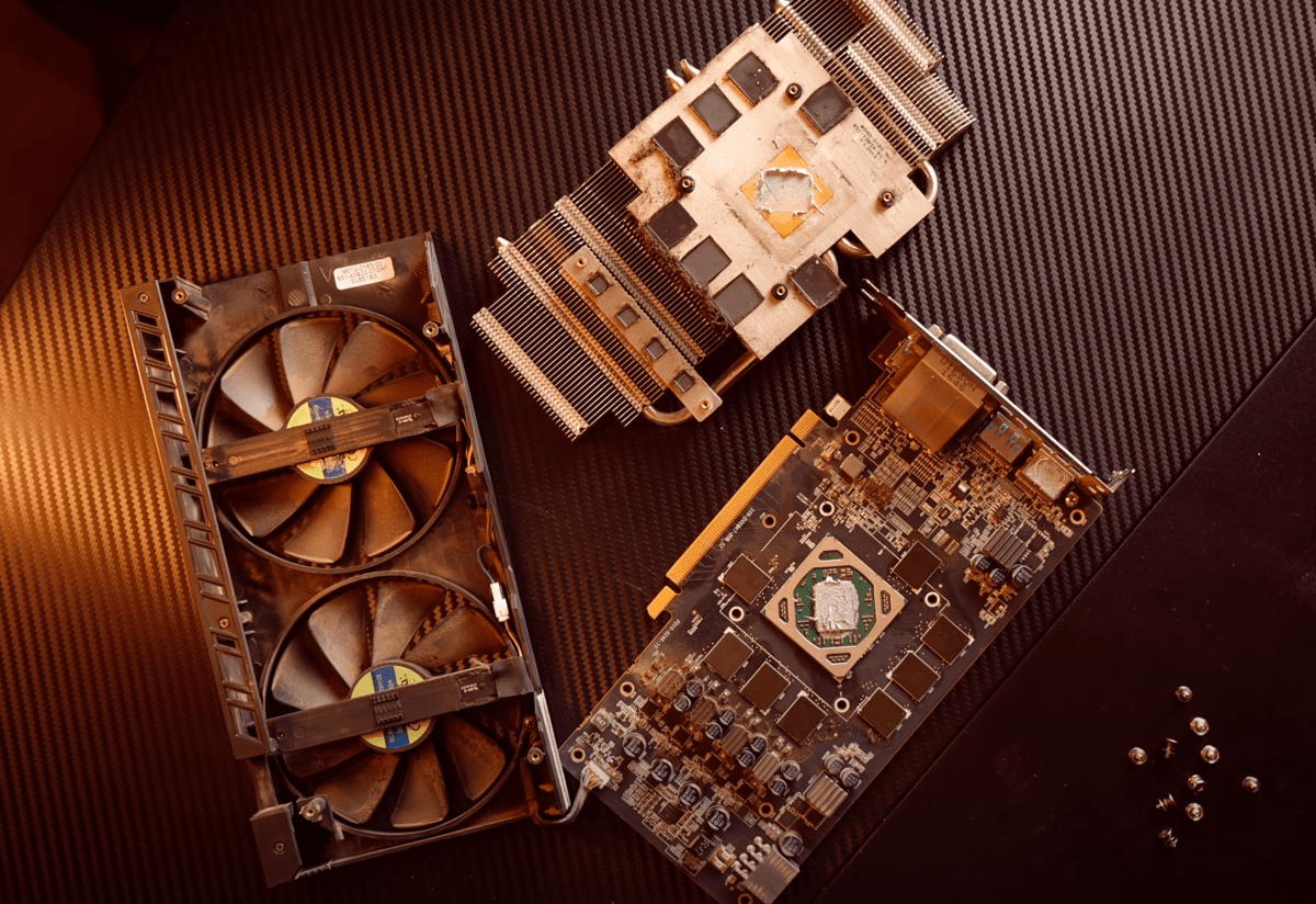 Videokártya Tisztítás, Pasztázás GTX10 - 16 széria vagy régebbi - Kingstech