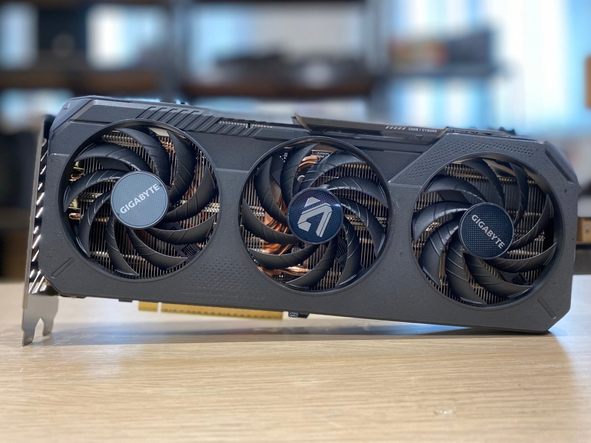AMD RX 9060 XT 8 GB Gigabyte (Használt) - Kingstech