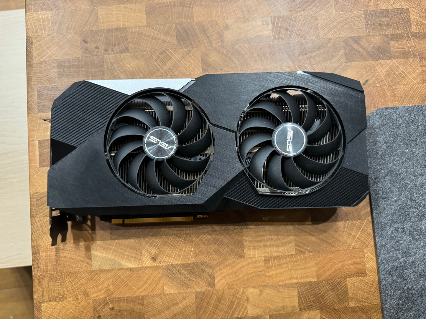 AMD RX6700 XT 12GB Asus Dual(Használt)